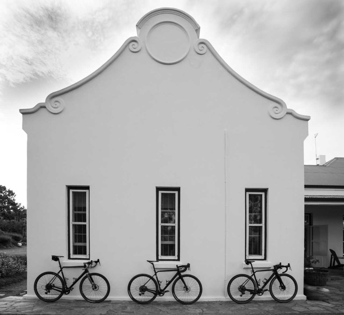 chasing-the-sun-gravel-bike-bike-market25-1280x1170 gravel riding stockdale