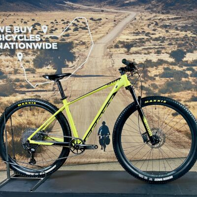 Pre-Owned Scott Scale 970 (M) BMS223 (2021)