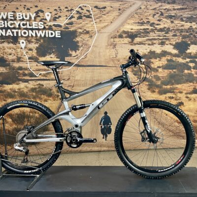 Pre-Owned GT Force Expert  (M) BM12318 (2009)