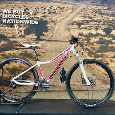Pre-Owned Scott Scale Contessa 730   (S) BM12499 (2018)