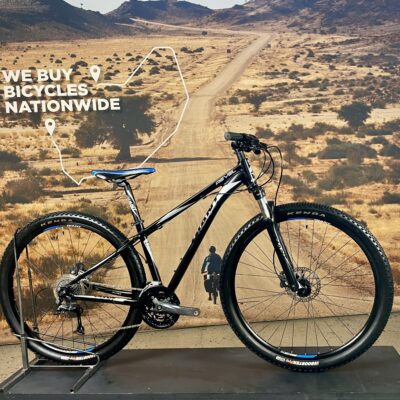Pre-Owned Giant Revel (S) BM12521 (2016)