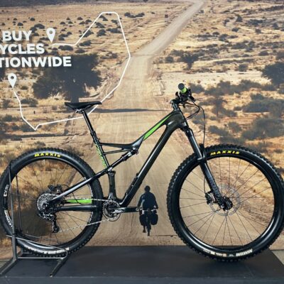 Pre-Owned Specialized Camber (L) BMJ58 (2017)